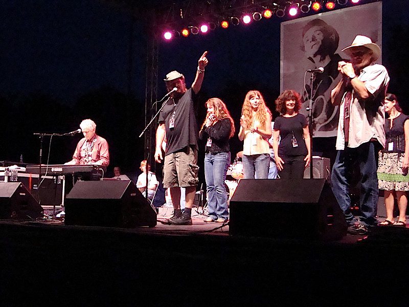 Jimmy LaFave and friends at WoodyFest. Photo courtesy Karen Zundel.