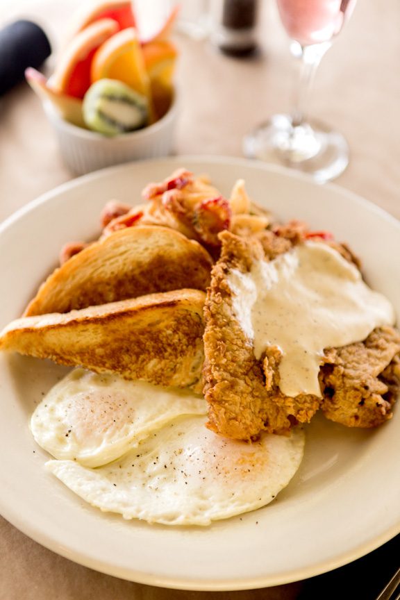 Chicken fried steak and eggs at Lucky’s Restaurant. Photo by Chris humphrey Photographer.