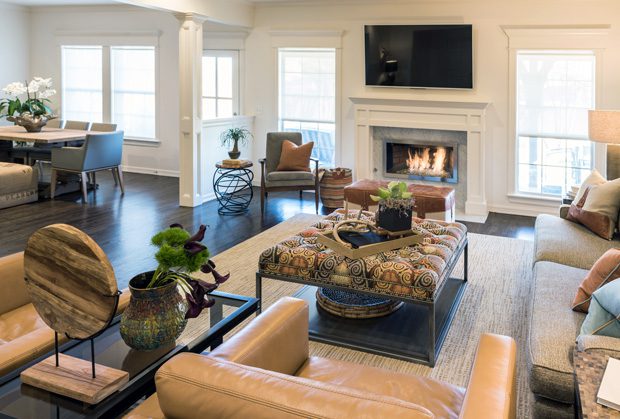 The Shoji White walls are a perfect living room backdrop for classic furnishings.