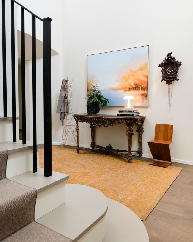 The 4,500-square-foot home features a spacious entry foyer. Photo by Darshan Phillips