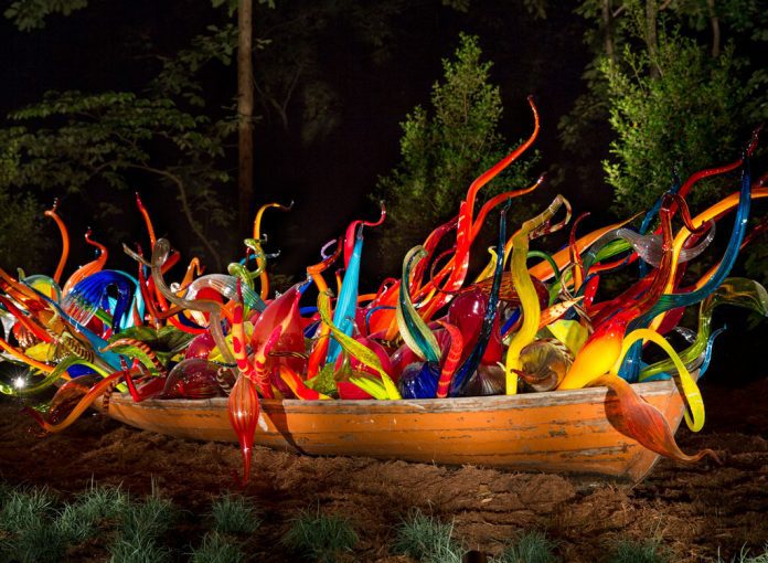 CrystalBridges_052017_PRPreSelects_0002A_smlCROPPED