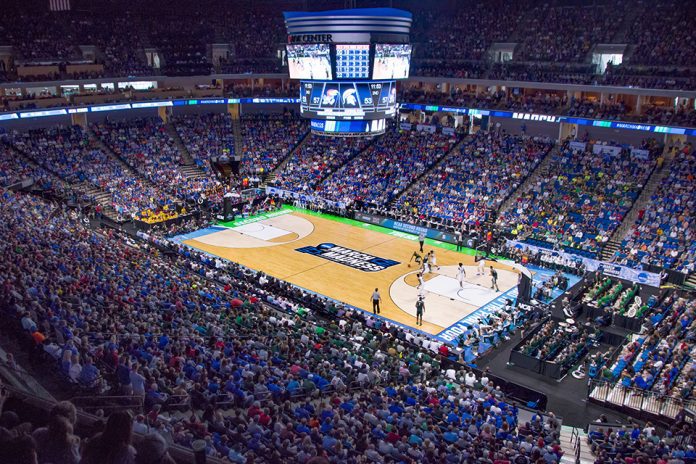 Kansas-Michigan State game during the 2017 March Madness at BOK Center.
